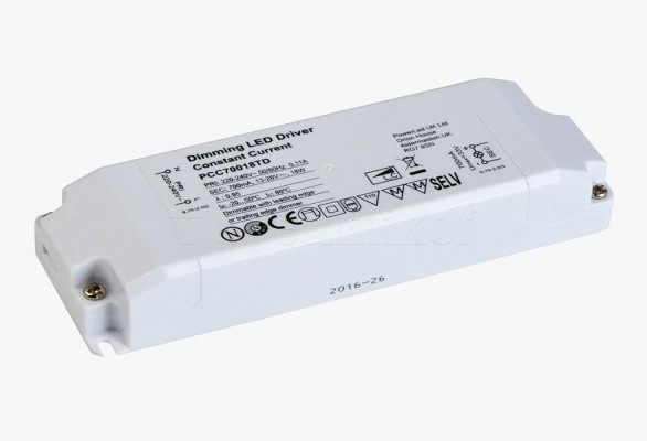 Драйвер 6-18W 700mA TRIAC DIM Searchlight DR700-18TD