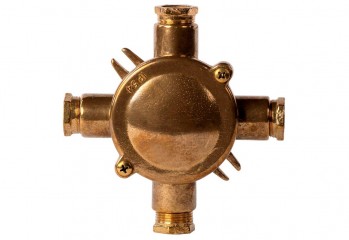 Распределительная коробка PAROS ZumaLine AN3/4Z