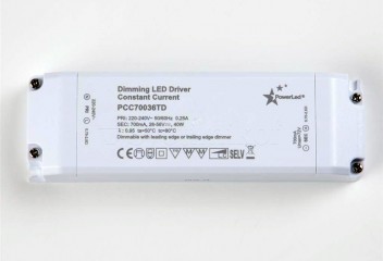 Драйвер 20-36W 700mA TRIAC DIM Searchlight DR700-36TD